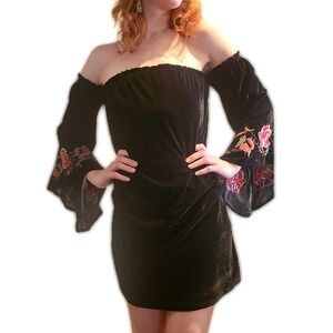 EUC Francesca Velvet Black Mini Dress LBD